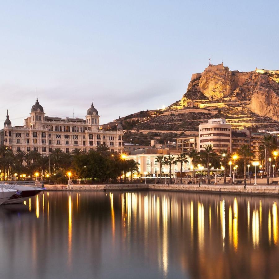 Mercado Suite Apartamento Alicante Bagian luar foto