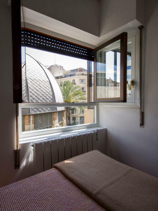 Mercado Suite Apartamento Alicante Bagian luar foto